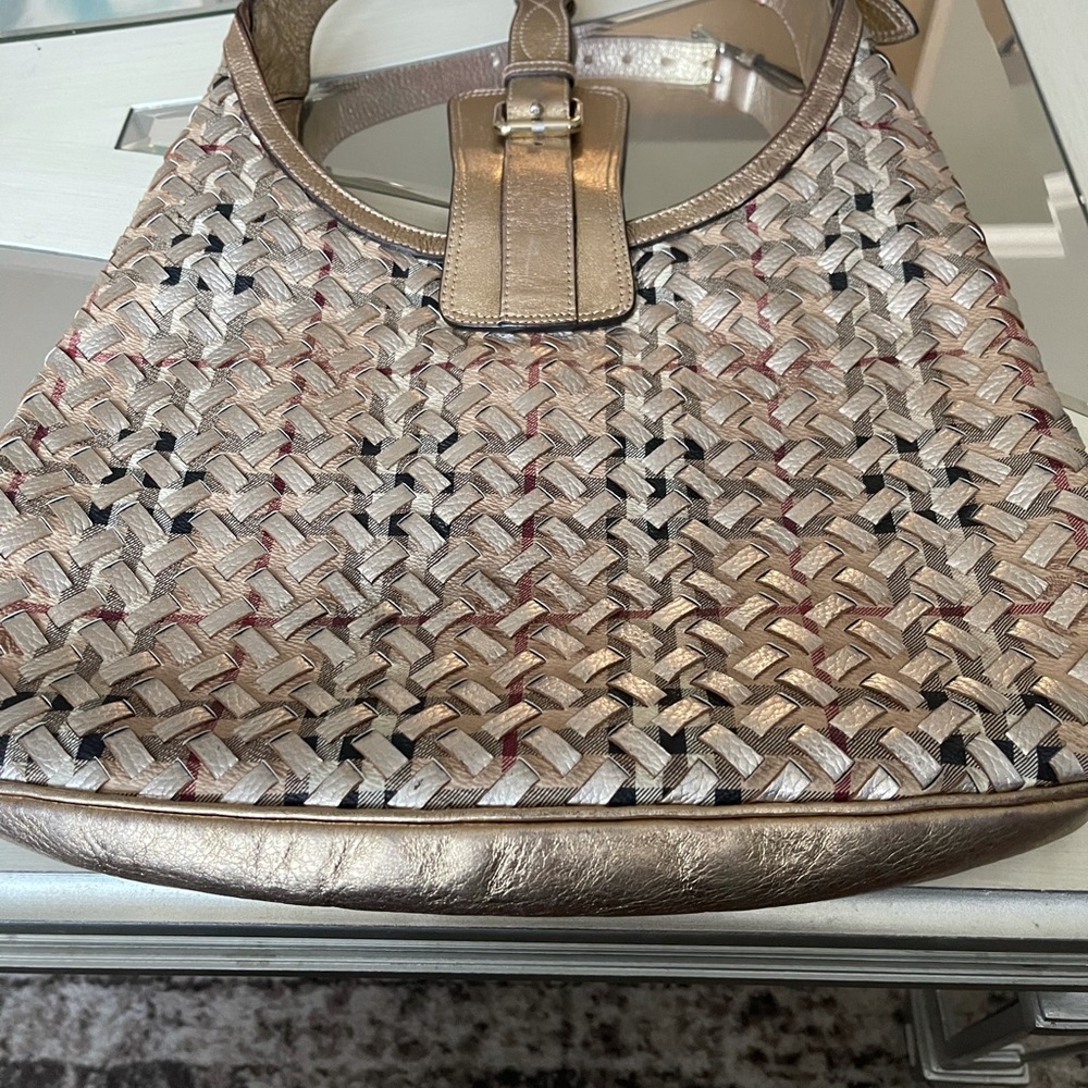 Burberry Gold/Beige Woven Haymarket Check PVC and Leather Brooke Hobo. Authe - Picture 6 of 7